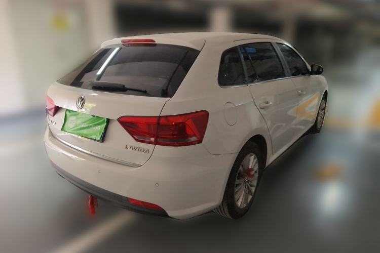 Used Volkswagen Gran Lavida 2013 1.6L Automatic Comfort Model Rear Right 45 Deg