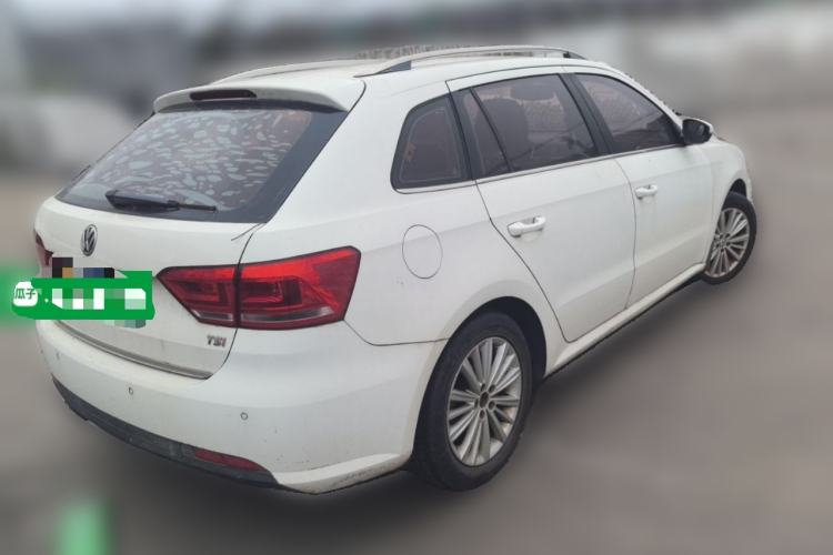 Used Volkswagen Gran Lavida 2013 1.4 TSI Manual Comfort Model Rear Right 45 Deg