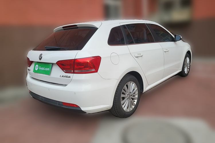 Used Volkswagen Gran Lavida 2013 1.6L Manual Comfort Model Rear Right 45 Deg