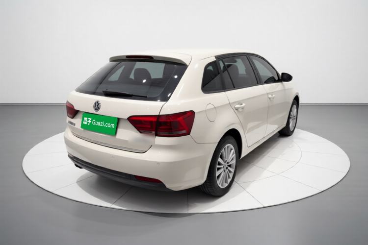 Used Volkswagen Gran Lavida 2013 1.6L Automatic Comfort Model Rear Right 45 Deg