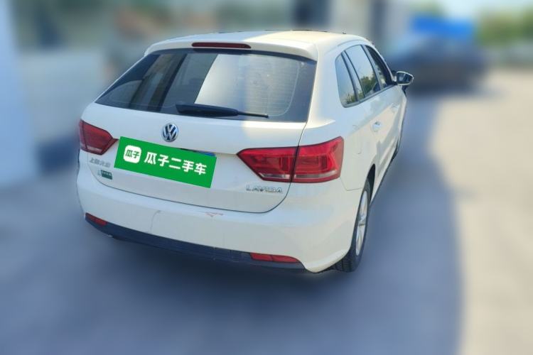 Used Volkswagen Gran Lavida 2013 1.6L Automatic Fashion Model Rear Right 45 Deg