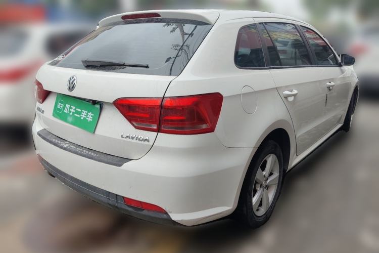 Used Volkswagen Gran Lavida 2013 1.6L Automatic Fashion Model Rear Right 45 Deg