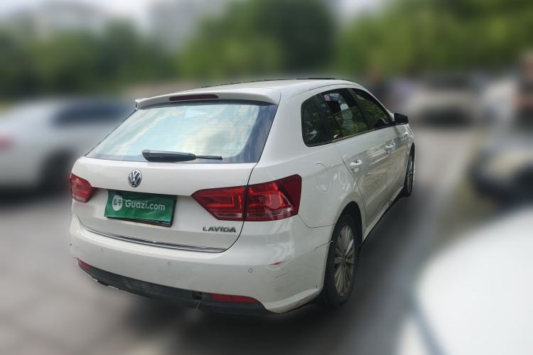 Used Volkswagen Gran Lavida 2013 1.6L Manual Comfort Model Rear Right 45 Deg