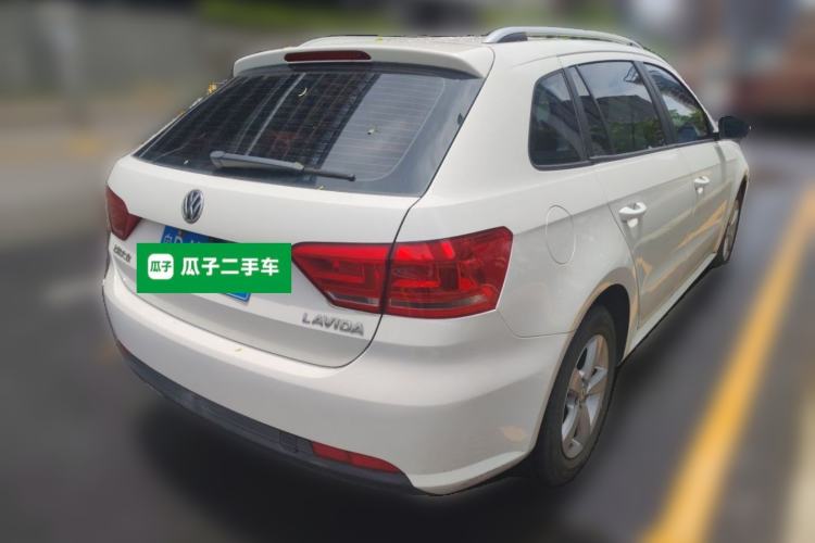 Used Volkswagen Gran Lavida 2013 1.6L Automatic Fashion Model Rear Right 45 Deg