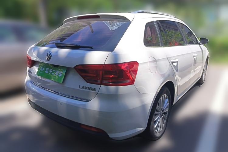 Used Volkswagen Gran Lavida 2013 1.6L Automatic Comfort Model Rear Right 45 Deg