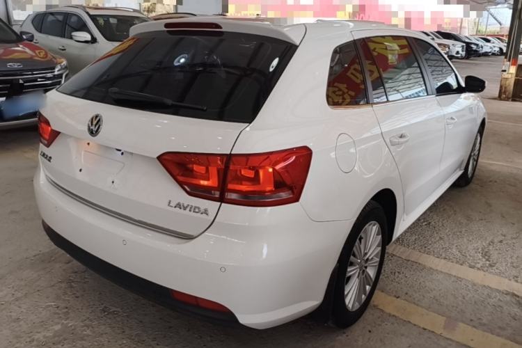 Used Volkswagen Gran Lavida 2013 1.6L Automatic Comfort Model Rear Right 45 Deg