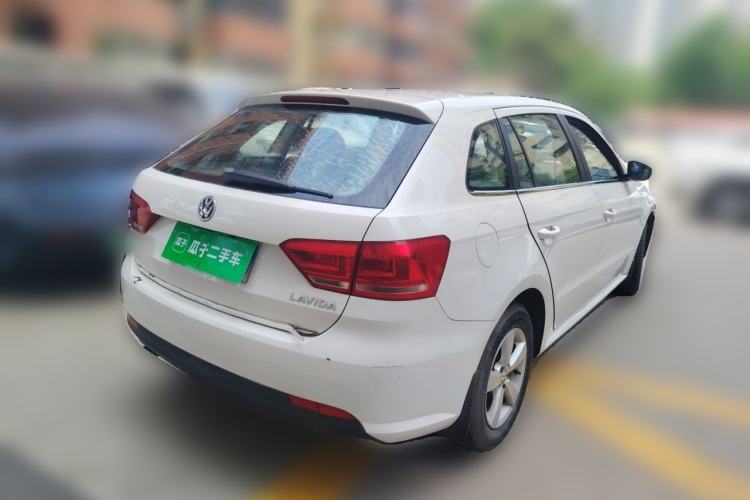 Used Volkswagen Gran Lavida 2013 1.6L Automatic Fashion Model Rear Right 45 Deg