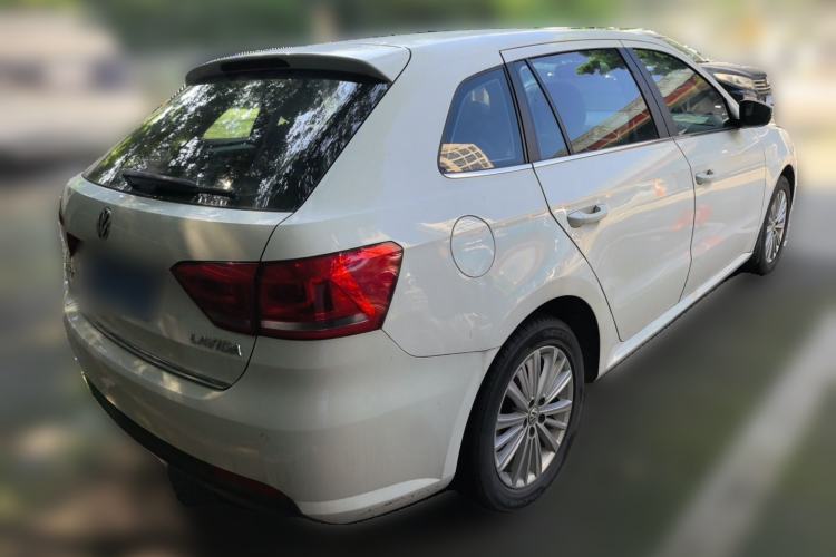 Used Volkswagen Gran Lavida 2013 1.6L Automatic Comfort Model Rear Right 45 Deg