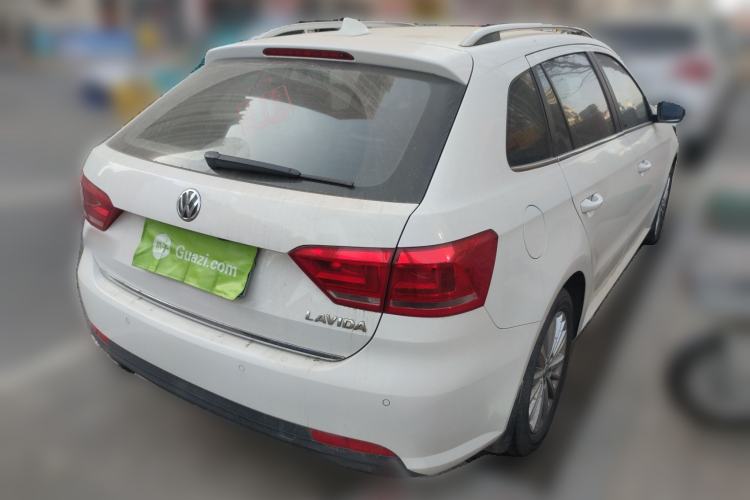 Used Volkswagen Gran Lavida 2013 1.6L Manual Comfort Model Rear Right 45 Deg