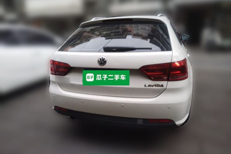 Used Volkswagen Gran Lavida 2013 1.6L Automatic Fashion Model Rear