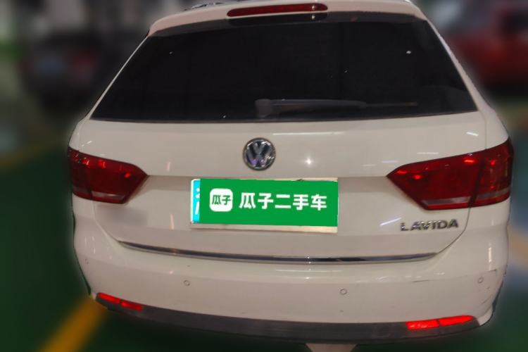 Used Volkswagen Gran Lavida 2013 1.6L Automatic Comfort Model Rear