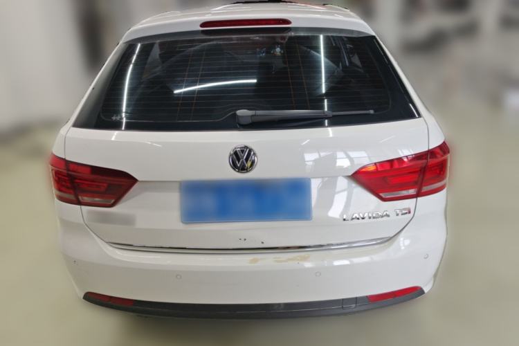 Used Volkswagen Gran Lavida 2013 1.4 TSI Automatic Comfort Model Rear
