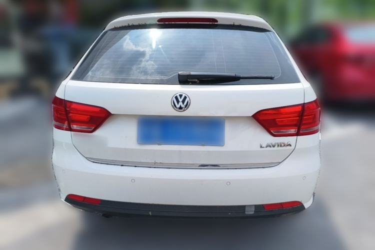 Used Volkswagen Gran Lavida 2013 1.6L Automatic Luxury Model Rear
