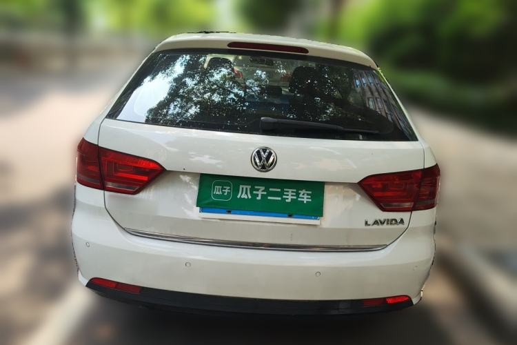 Used Volkswagen Gran Lavida 2013 1.6L Automatic Comfort Model Rear