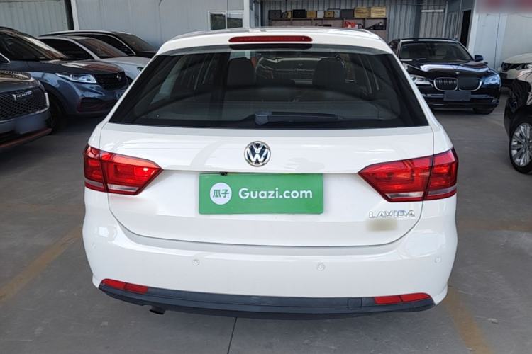Used Volkswagen Gran Lavida 2013 1.6L Automatic Fashion Model Rear