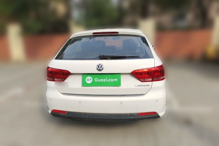 Used Volkswagen Gran Lavida 2013 1.6L Automatic Comfort Model Rear