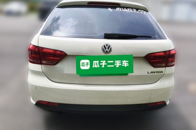 Used Volkswagen Gran Lavida 2013 1.6L Automatic Fashion Model Rear