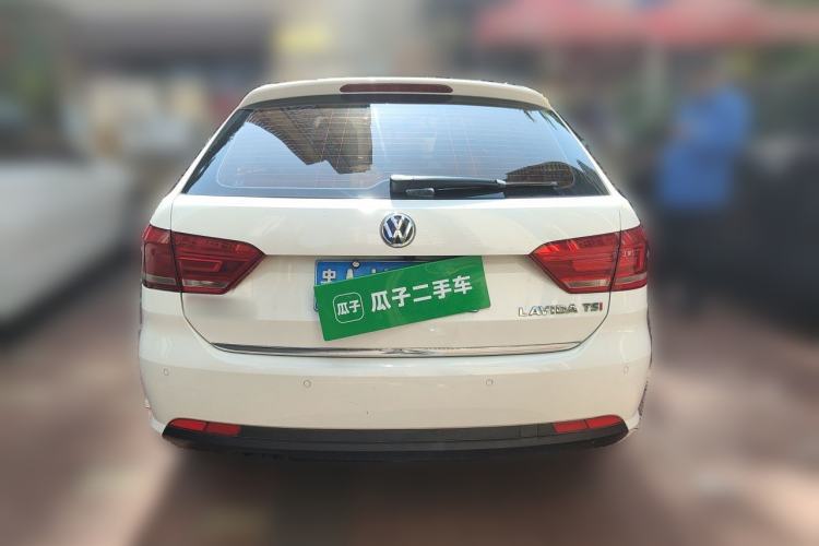 Used Volkswagen Gran Lavida 2013 1.4 TSI Automatic Luxury Model Rear