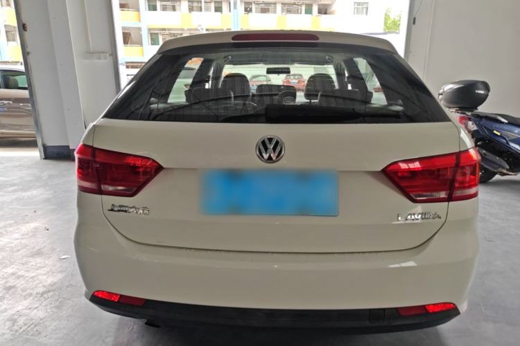 Used Volkswagen Gran Lavida 2013 1.6L Automatic Fashion Model Rear