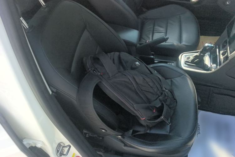 Used Volkswagen Gran Lavida 2013 1.4 TSI Automatic Comfort Model Right Front Seat