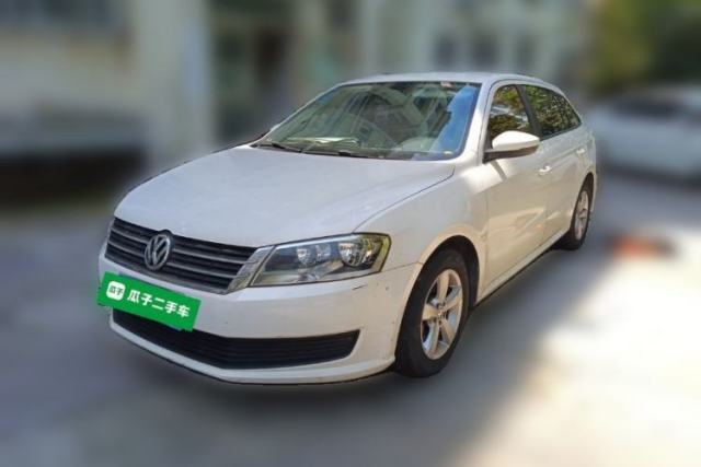 Used Volkswagen Gran Lavida 2013 1.6L Automatic Fashion Model