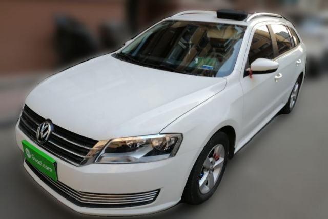 Used Volkswagen Gran Lavida 2013 1.6L Automatic Fashion Model