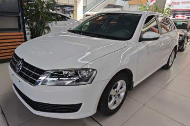 Used Volkswagen Gran Lavida 2013 1.6L Automatic Fashion Model