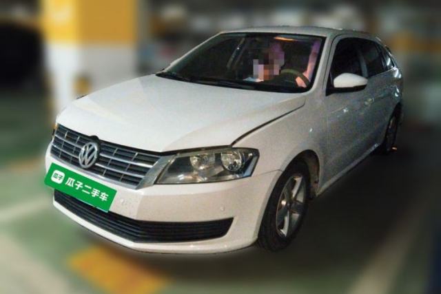 Used Volkswagen Gran Lavida 2013 1.6L Automatic Fashion Model