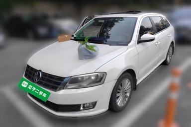 Used Volkswagen Gran Lavida 2013 1.6L Automatic Comfort Model