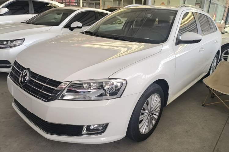 Used Volkswagen Gran Lavida 2013 1.4 TSI Automatic Comfort Model Guazi used car, China used car export, Used car for sale, Used  cars, Cheapest cars for sale
