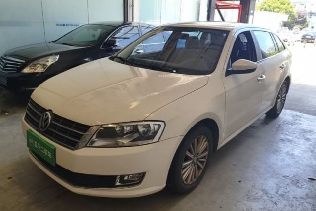 Ojetý Volkswagen Gran Lavida 2013 1.6L Automatic Comfort Model