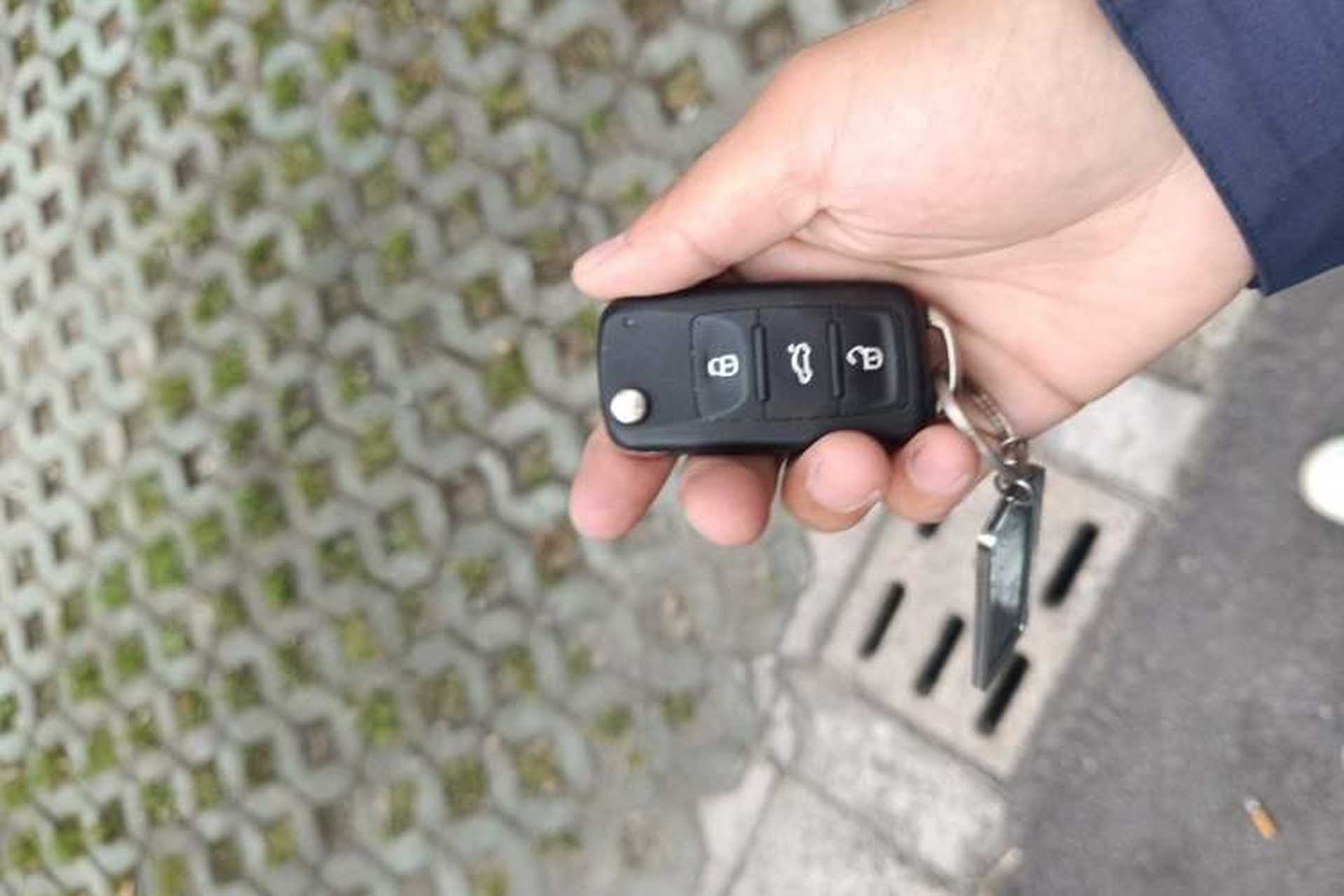 Used Volkswagen Gran Lavida 2013 1.4 TSI Manual Comfort Model Vehicle Key
