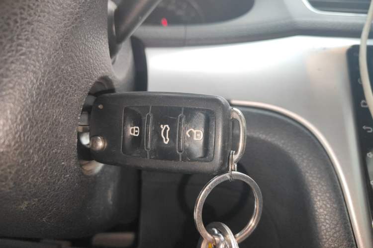 Used Volkswagen Gran Lavida 2013 1.6L Automatic Comfort Model Vehicle Key