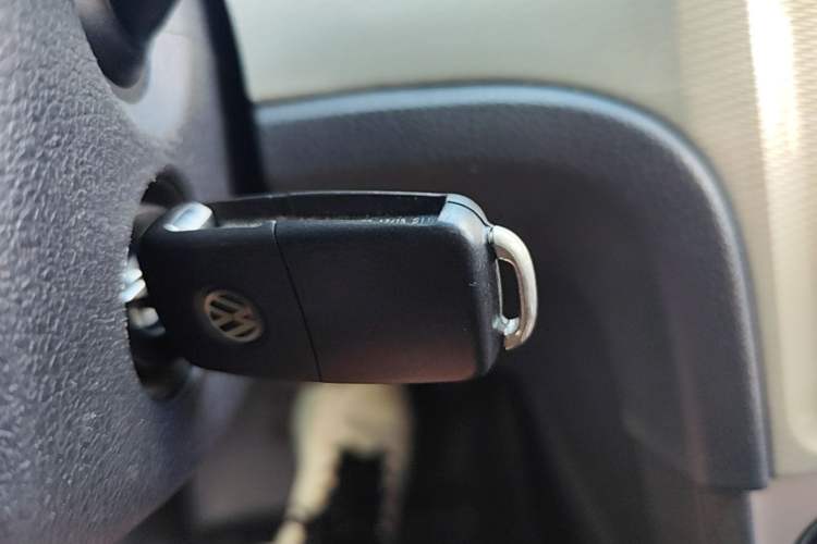 Used Volkswagen Gran Lavida 2013 1.4 TSI Automatic Comfort Model Vehicle Key