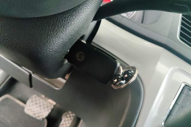 Used Volkswagen Gran Lavida 2013 1.6L Automatic Comfort Model Vehicle Key