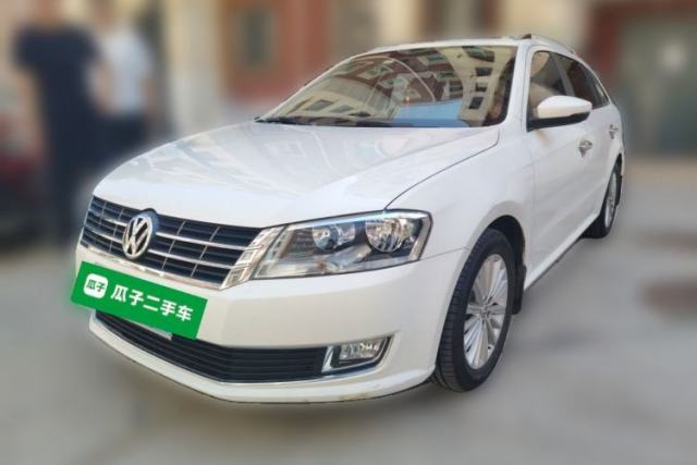 Ojetý Volkswagen Gran Lavida 2013 1.6L Automatic Comfort Model