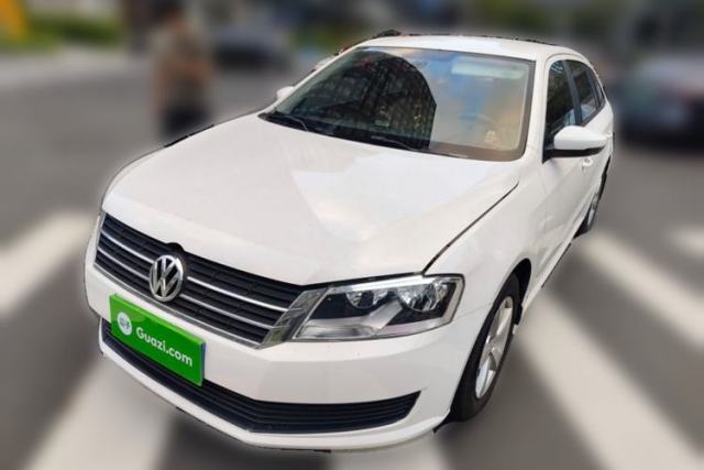 Used Volkswagen Gran Lavida 2013 1.6L Automatic Fashion Model