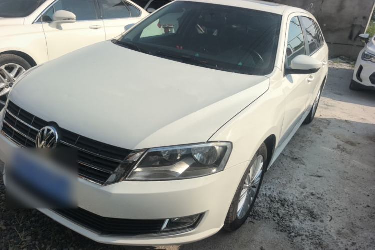 Used Volkswagen Gran Lavida 2013 1.4 TSI Automatic Comfort Model Guazi used car, China used car export, Used car for sale, Used cars, Cheapest cars for sale