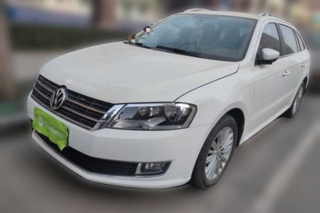 Used Volkswagen Gran Lavida 2013 1.6L Manual Comfort Model