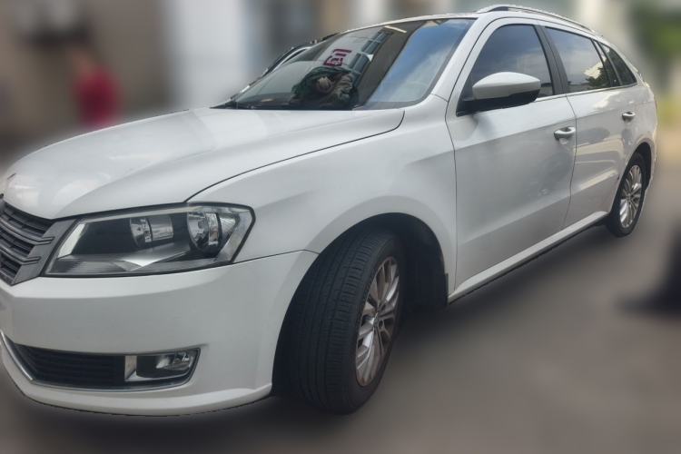 Used Volkswagen Gran Lavida 2013 1.4 TSI Automatic Luxury Model Guazi used car, China used car export, Used car for sale, Used cars, Cheapest cars for sale
