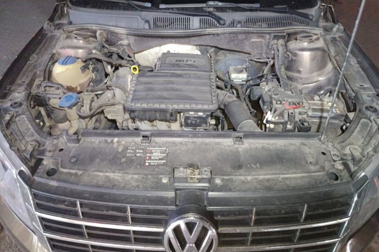 Used Volkswagen Gran Lavida 2014 1.6L Automatic Sport Edition Engine Bay