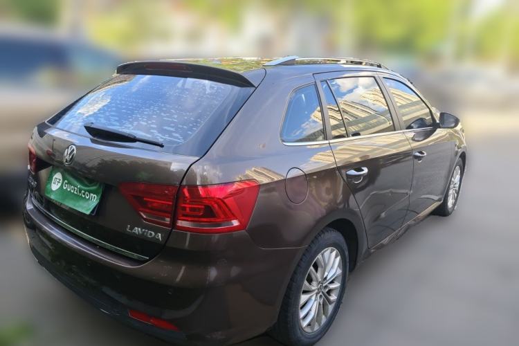 Used Volkswagen Gran Lavida 2014 1.6L Automatic Sport Edition Rear Right 45 Deg