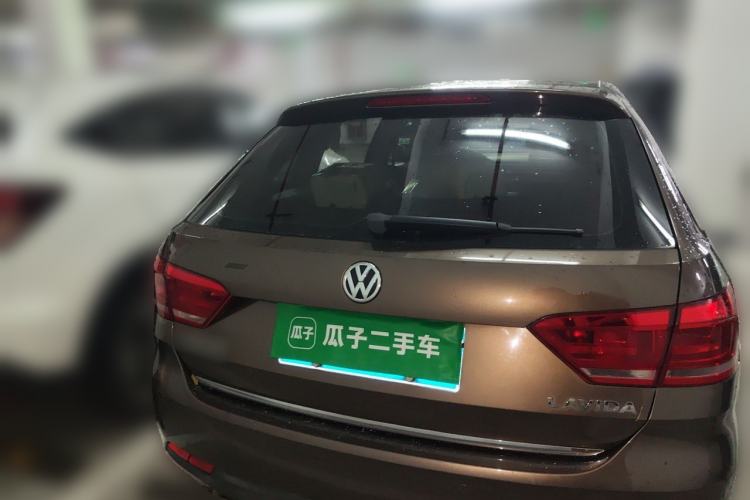 Used Volkswagen Gran Lavida 2014 1.6L Automatic Sport Edition Rear