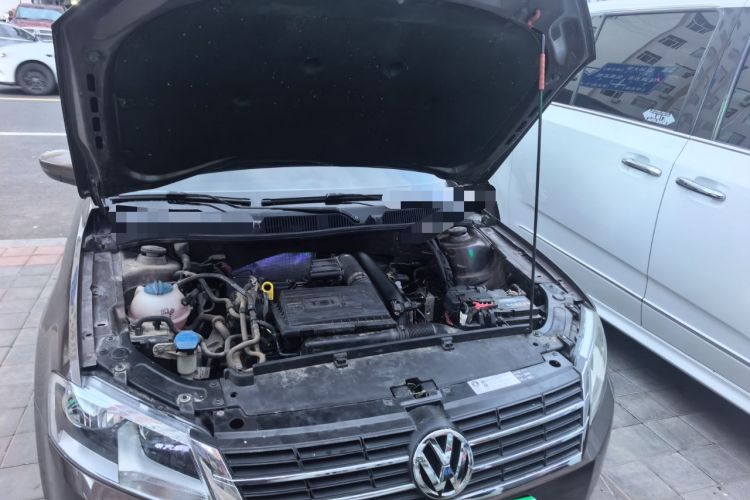 Used Volkswagen Gran Lavida 2014 1.4TSI Automatic Sport Edition Engine Bay