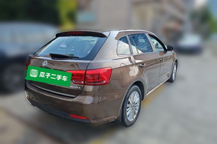 Used Volkswagen Gran Lavida 2014 1.6L Automatic Sport Edition Rear Right 45 Deg