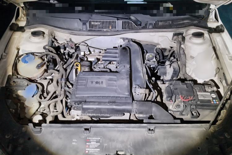 Used Volkswagen Gran Lavida 2014 1.4TSI Automatic 30th Anniversary Edition Engine Bay