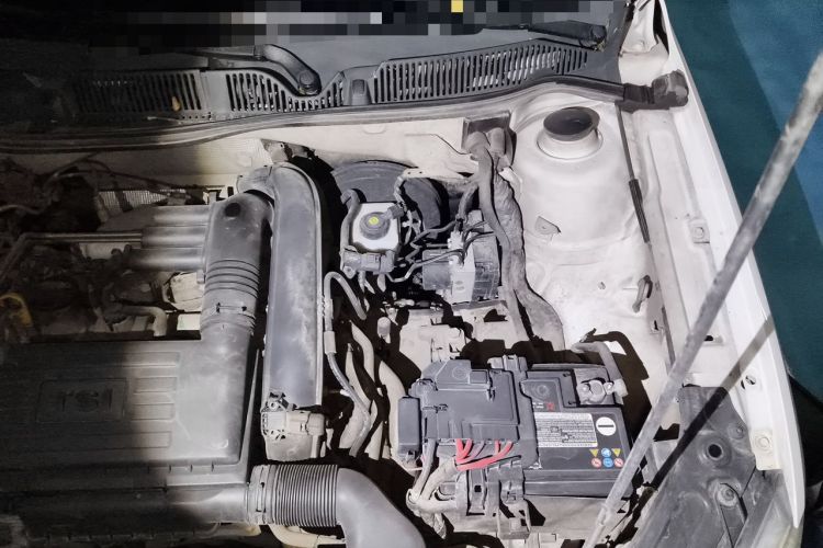 Used Volkswagen Gran Lavida 2014 1.4TSI Automatic 30th Anniversary Edition Engine Bay Left