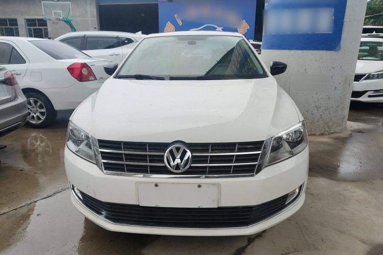 Used Volkswagen Gran Lavida 2014 1.4TSI Automatic 30th Anniversary Edition Exterior 1