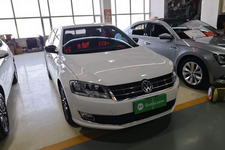 Used Volkswagen Gran Lavida 2014 1.4TSI Automatic 30th Anniversary Edition Exterior 1