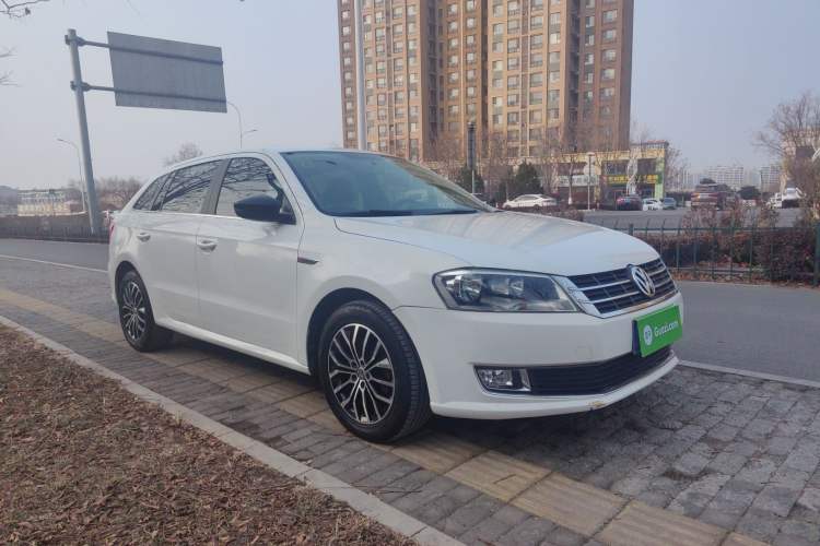 Used Volkswagen Gran Lavida 2014 1.4TSI Automatic 30th Anniversary Edition Exterior 2